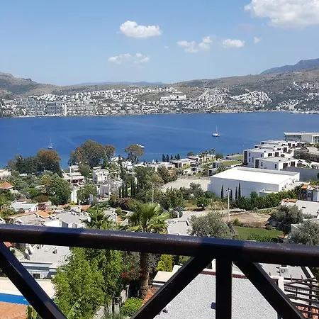 Bodrum Ozel Havuzlu Mustakil Tripleks Βίλα *