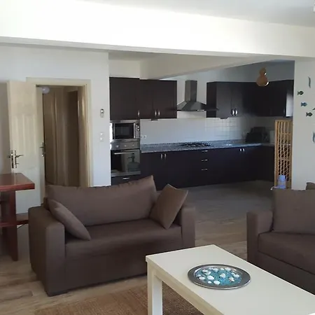 Bodrum Ozel Havuzlu Mustakil Tripleks * Gündoğan