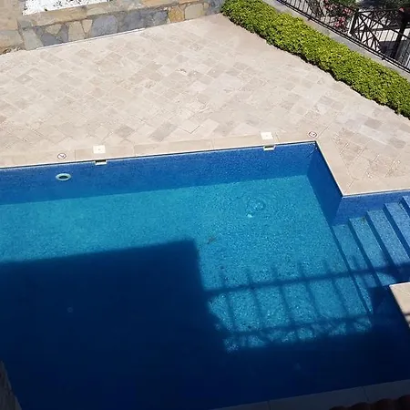Βίλα Bodrum Ozel Havuzlu Mustakil Tripleks *