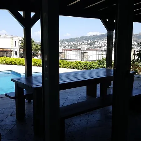 Bodrum Ozel Havuzlu Mustakil Tripleks * Gundogan (Bodrum)
