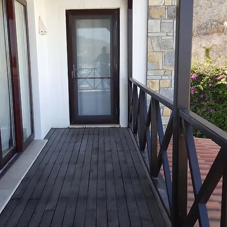 Villa Bodrum Ozel Havuzlu Mustakil Tripleks Gündoğan